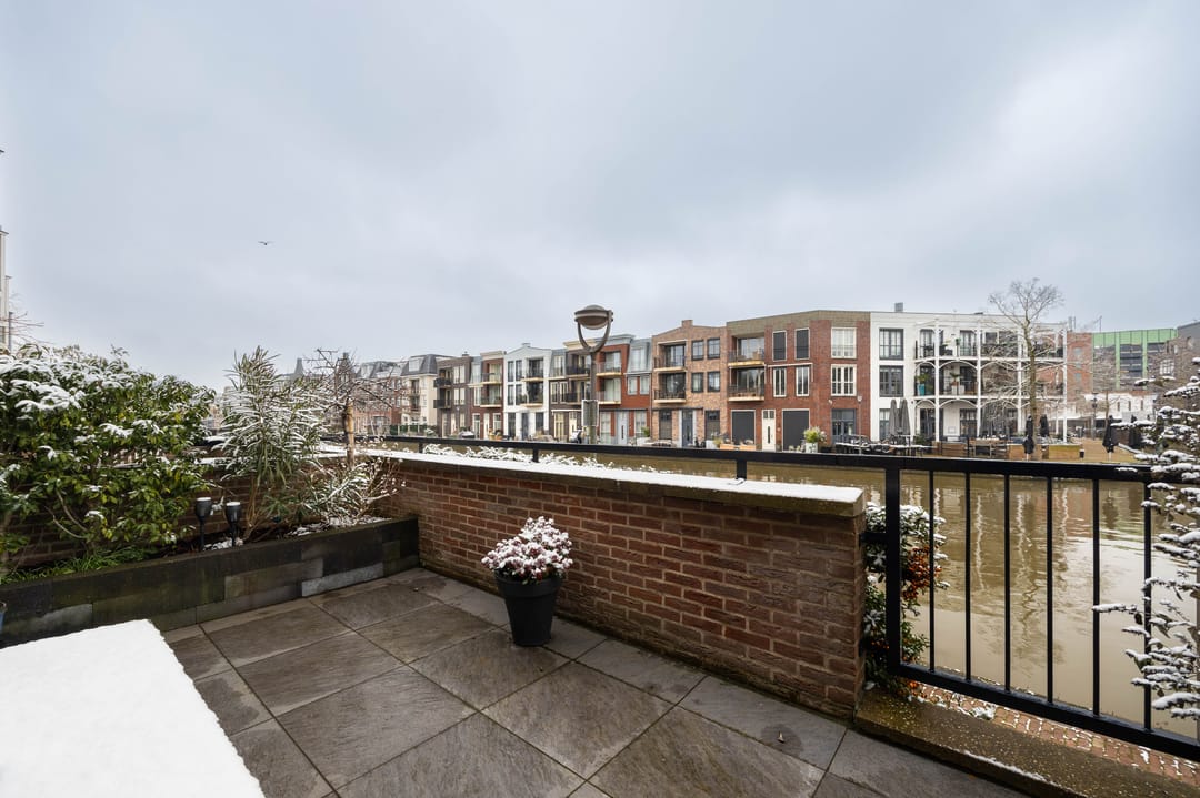 Photo 22 of Curaçaostraat 8