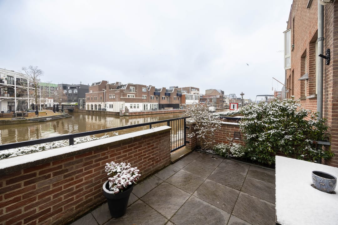 Photo 23 of Curaçaostraat 8