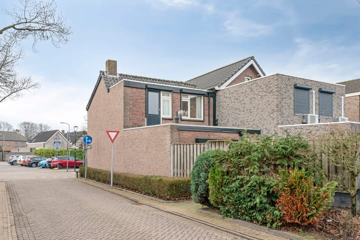 Photo 27 of Groenstraat 28