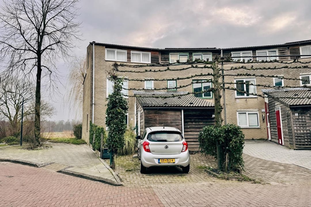 Foto 1 van Heinrich Böllstraat 1