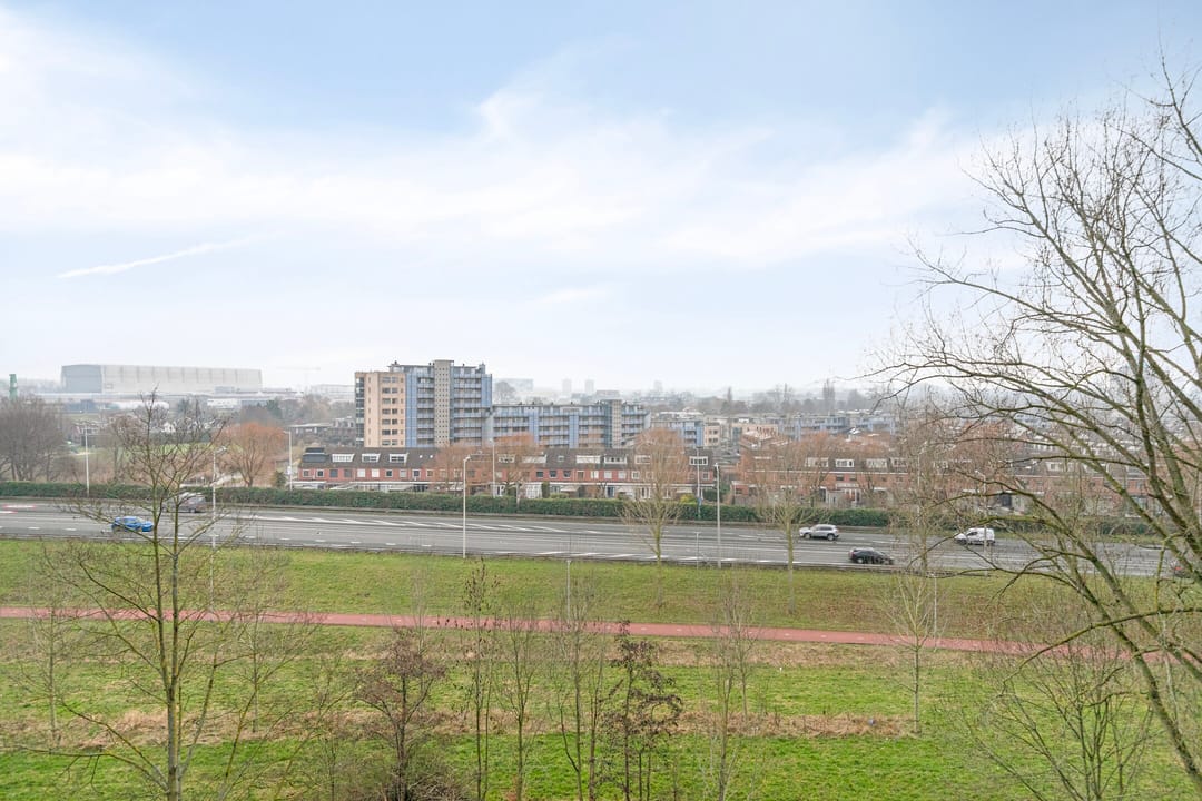 Foto 16 van Valeriusrondeel 143