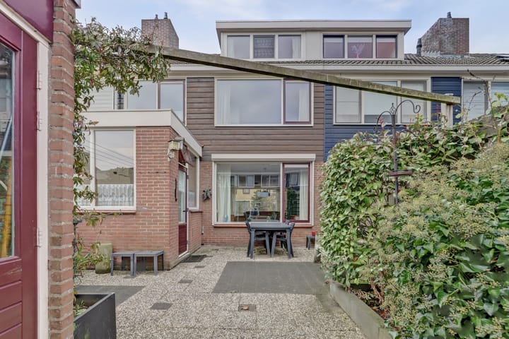 Foto 3 van Van Walenburghof 12