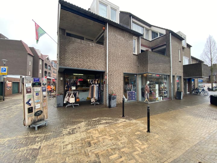 Dokter Crasbornplein 1, Swalmen