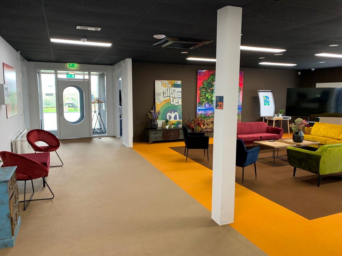 Bekijk foto 5 van Pieter Ghijsenlaan 1