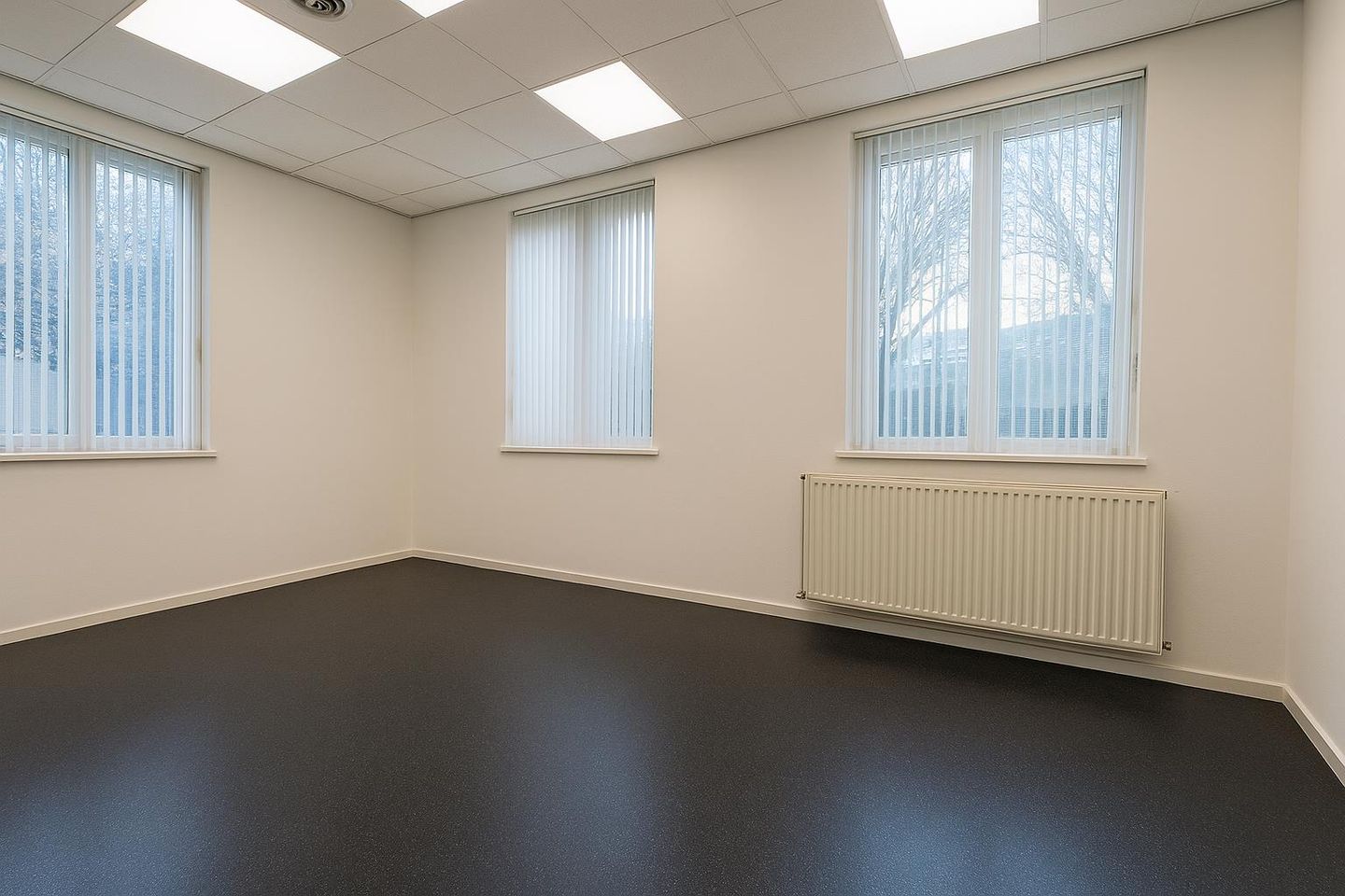 Bekijk foto 5 van Lage Kanaaldijk 23