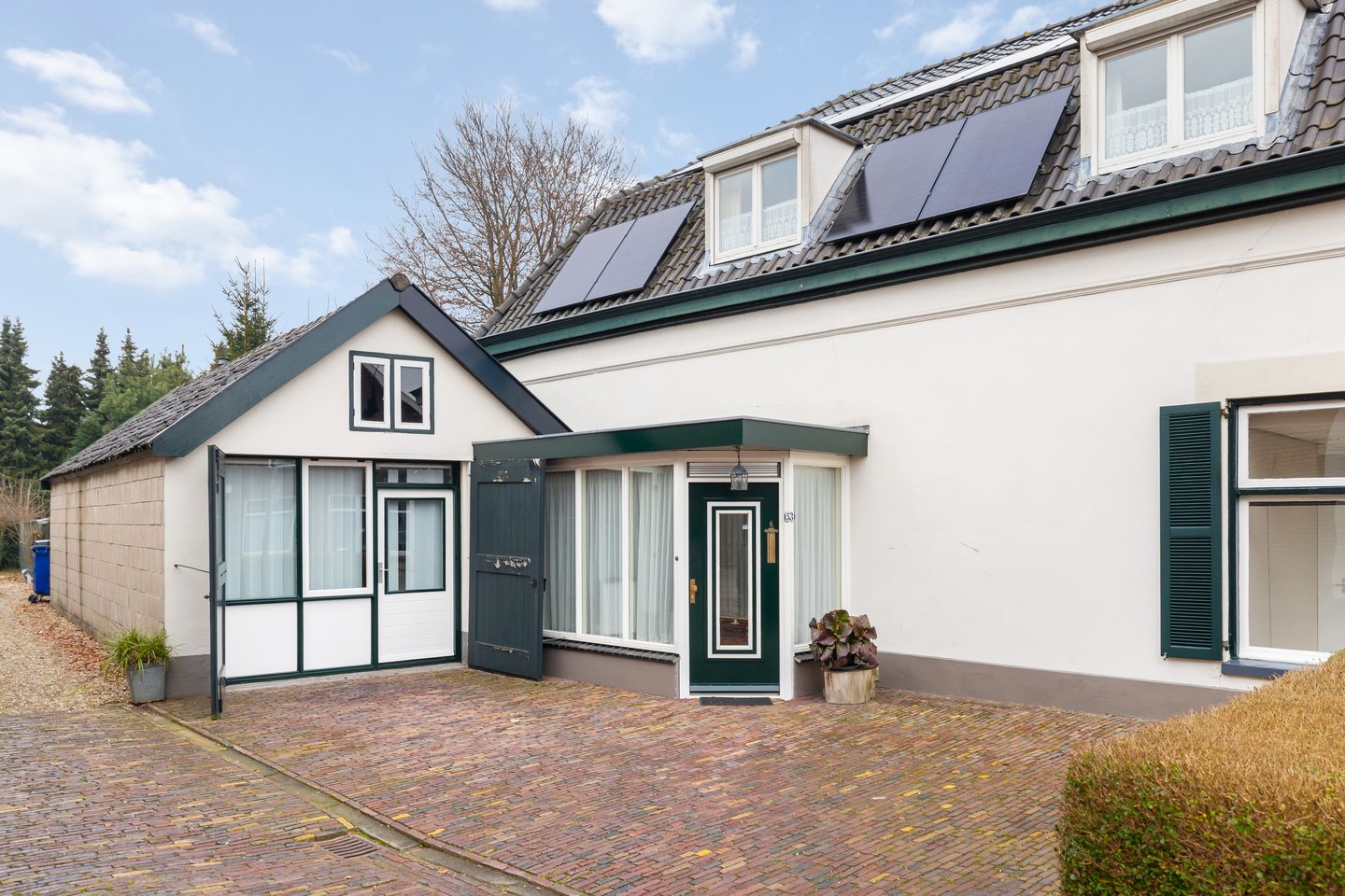 Bekijk foto 2 van Dorpsstraat 53