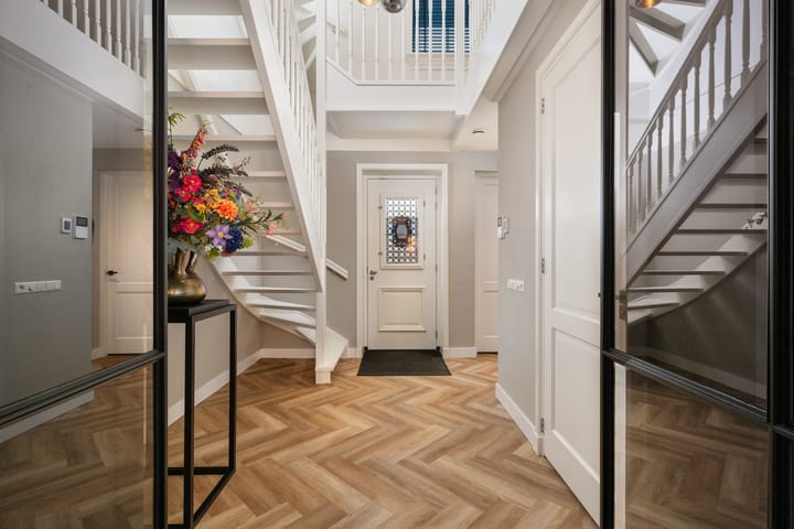 Foto 9 van Regina Verweykade 8