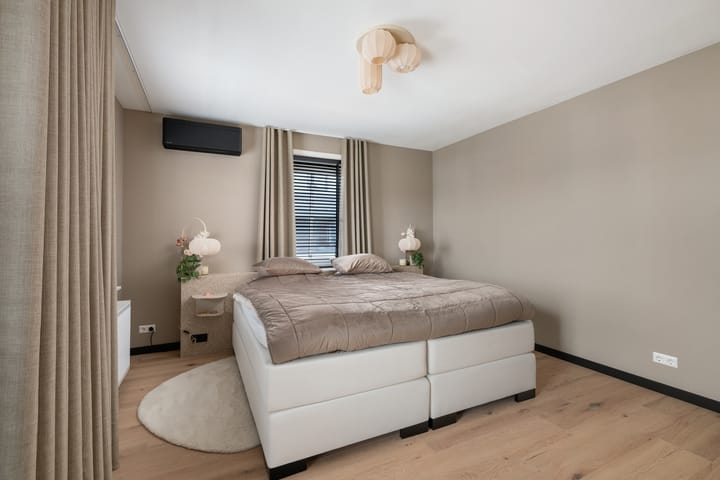 Foto 36 van Regina Verweykade 8