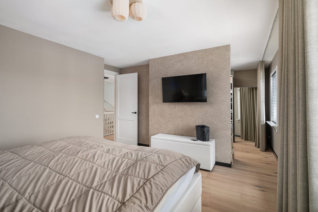 Foto 37 van Regina Verweykade 8