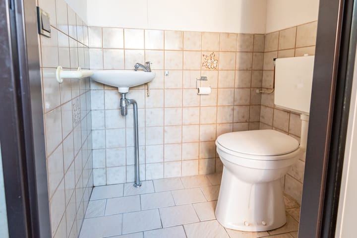 Photo 9 of Weegbree 16