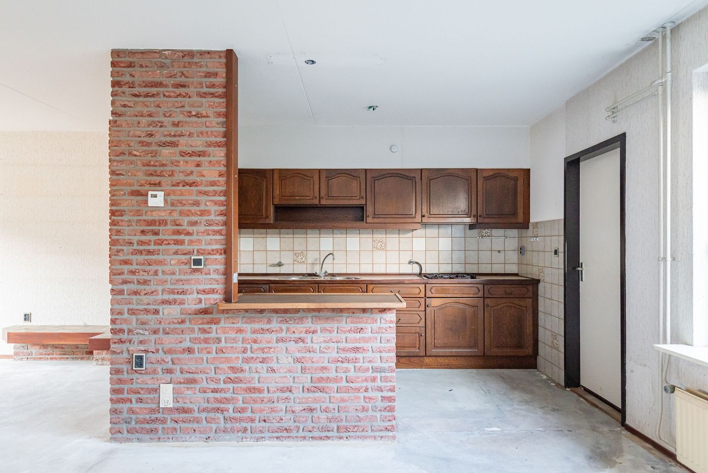 Foto 14 van Weegbree 16