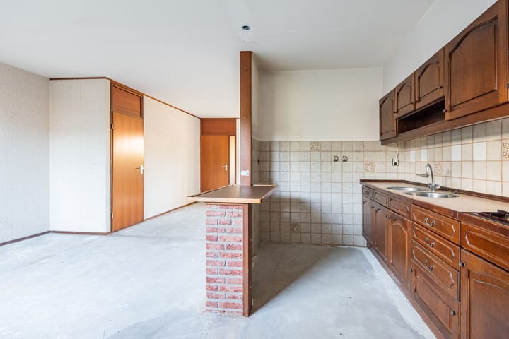 Photo 15 of Weegbree 16