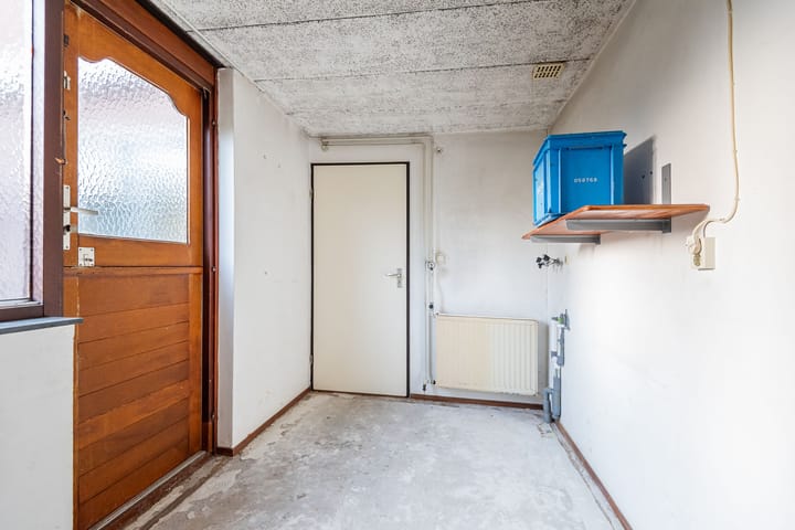 Photo 18 of Weegbree 16