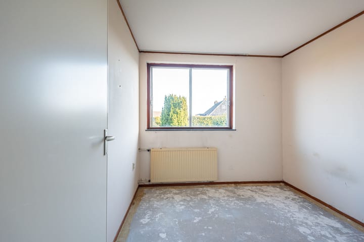 Photo 27 of Weegbree 16