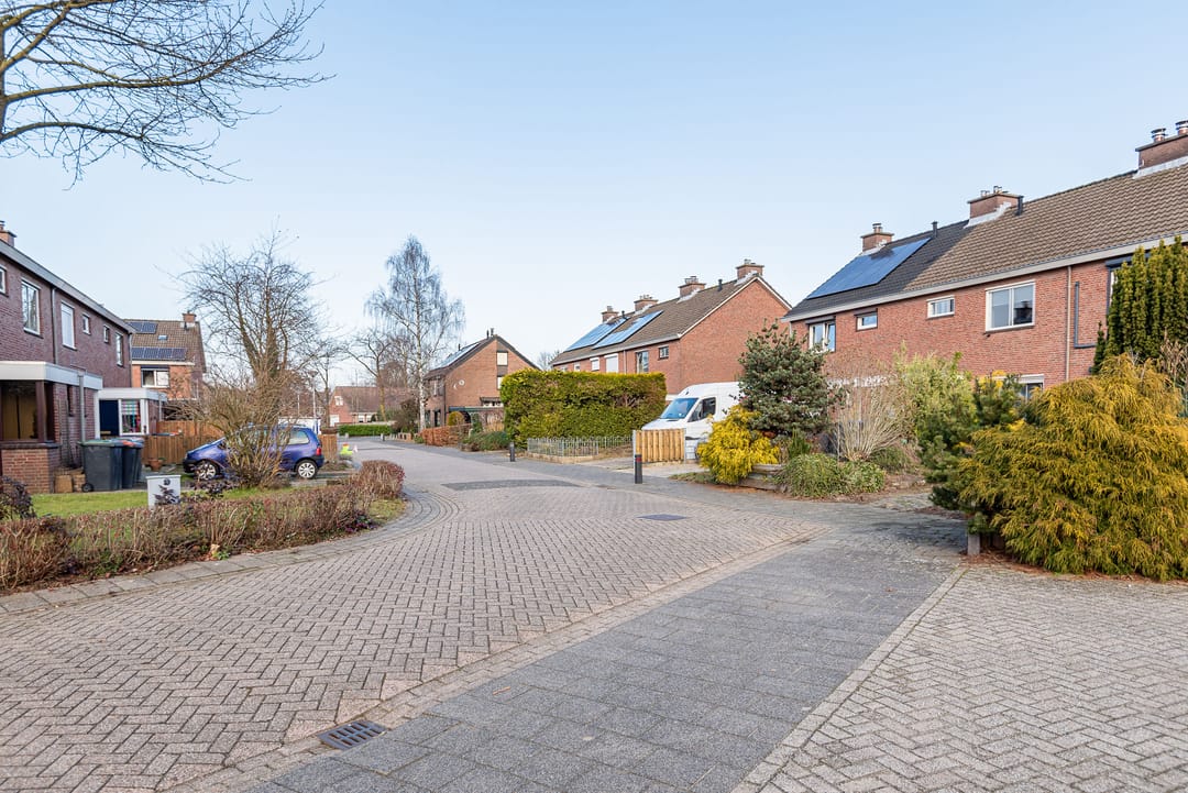 Foto 41 van Weegbree 16