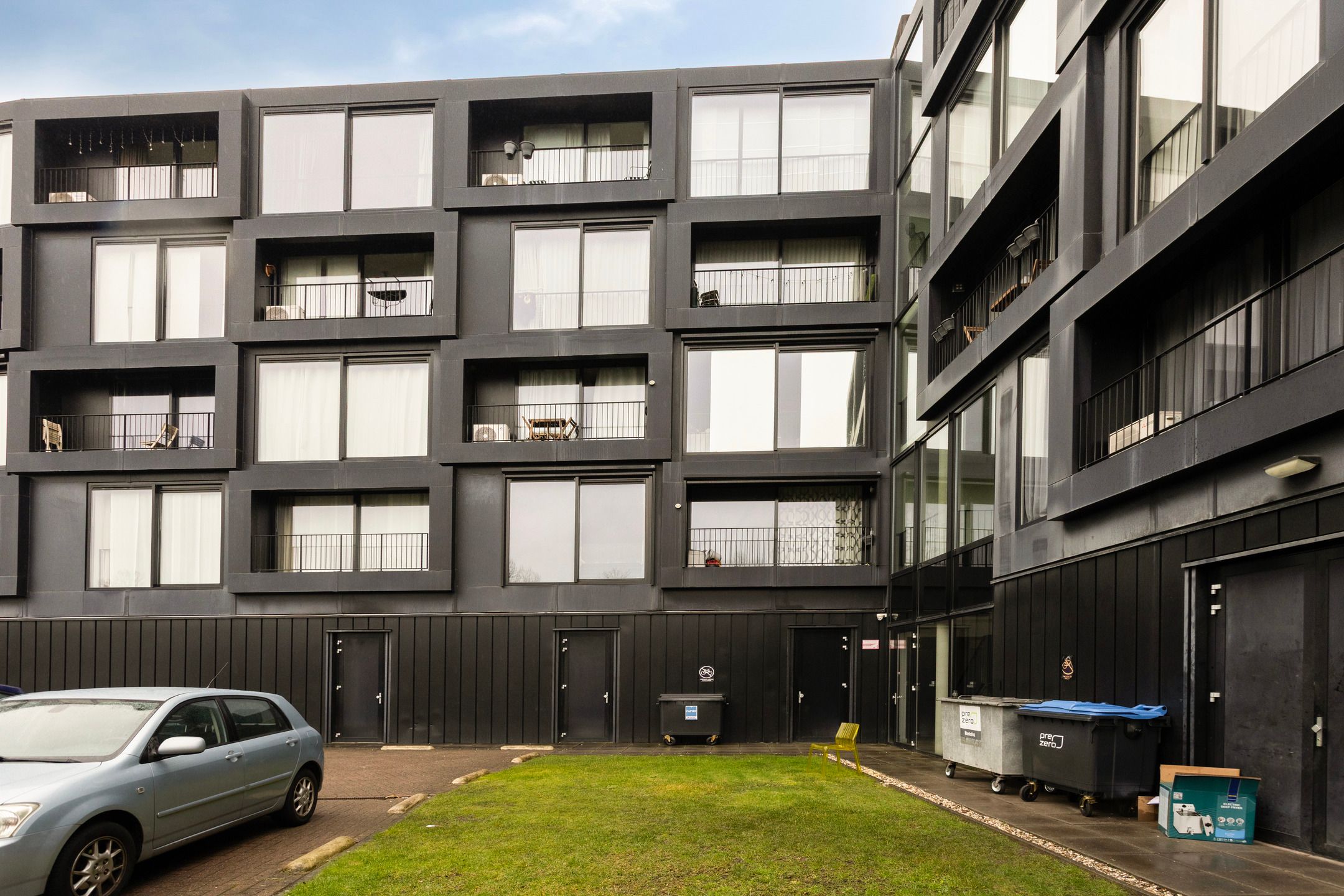 Foto 3 van Besterdplein 27-01