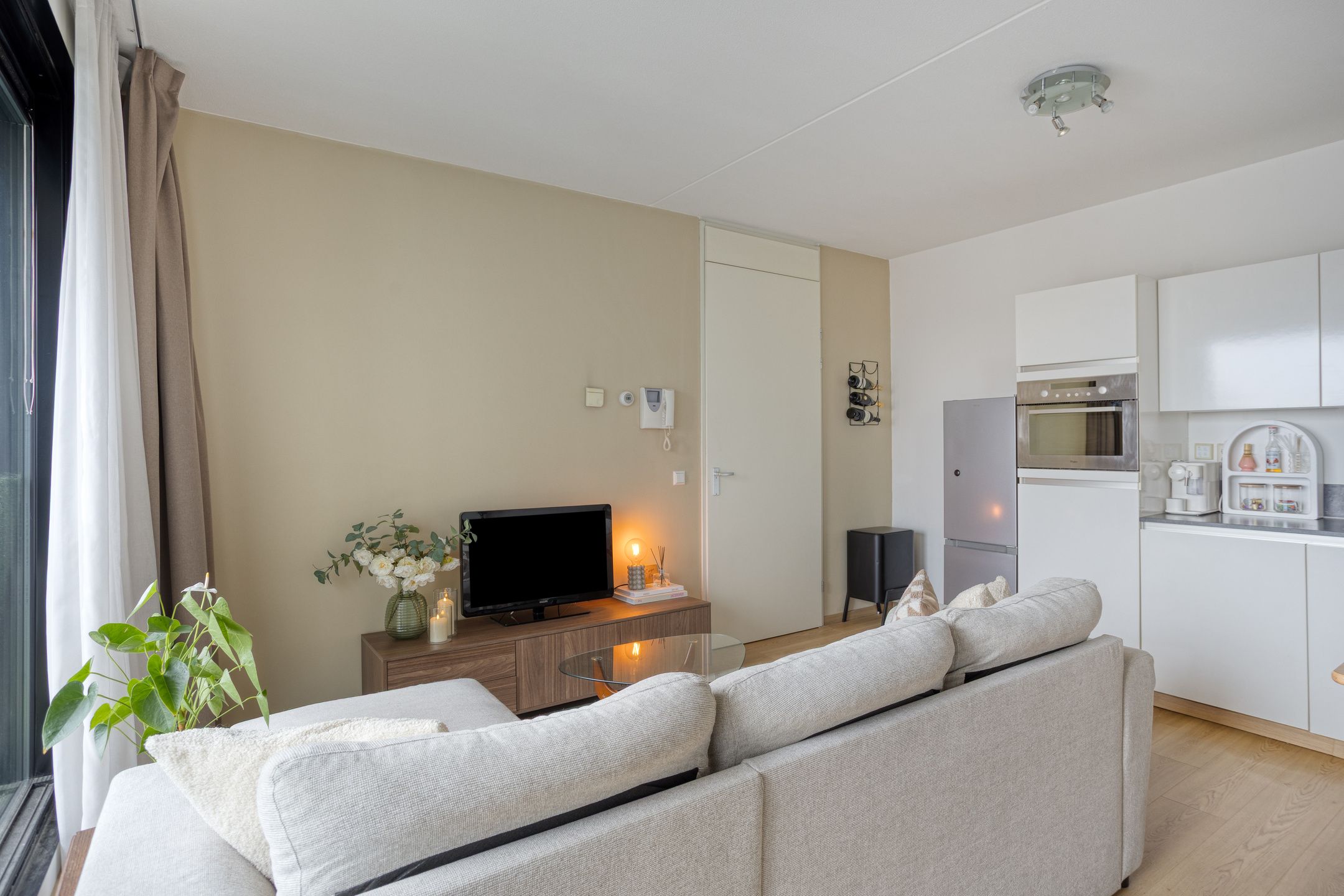 Foto 15 van Besterdplein 27-01