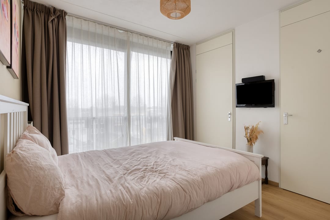 Foto 23 van Besterdplein 27-01