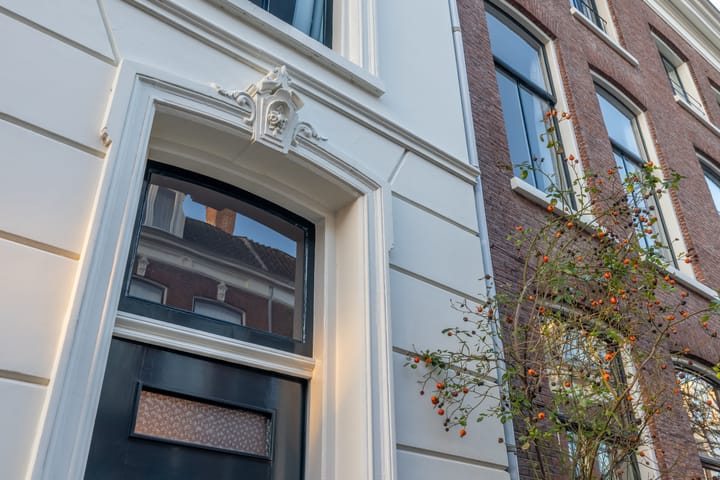 Photo 2 of Parkstraat 16