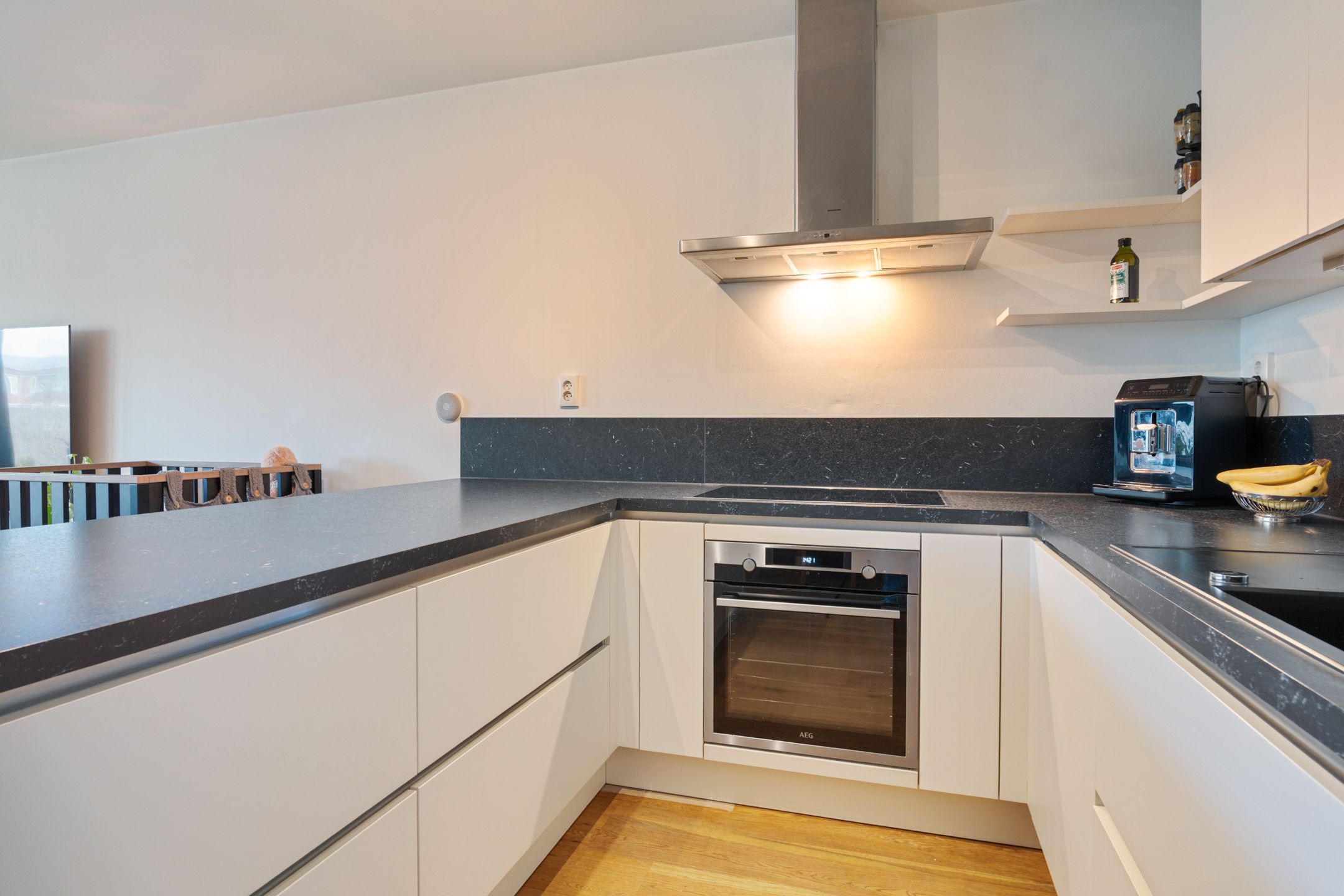 Photo 15 of Peter Zuidhove 28