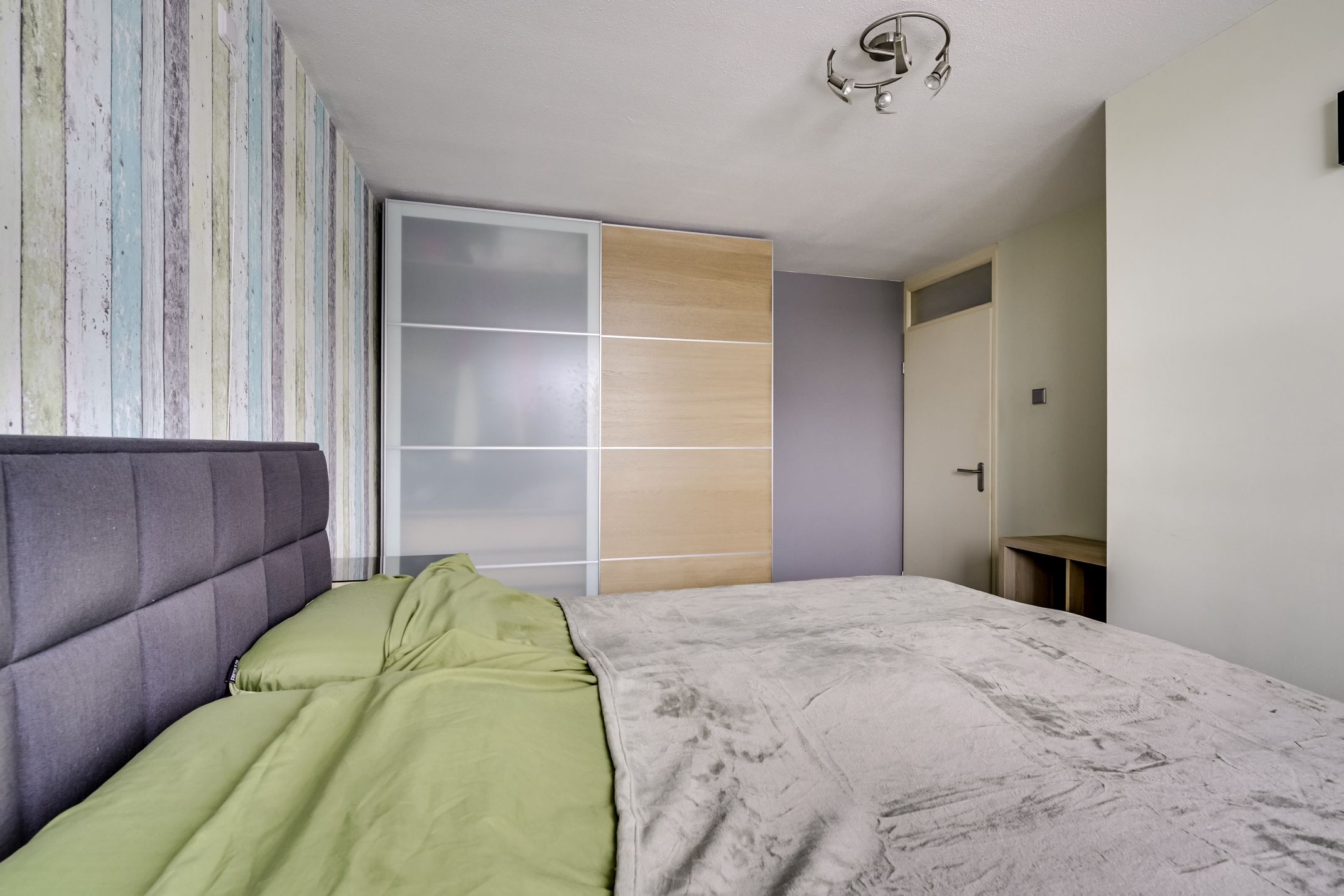 Foto 42 van Clarissenhof 4