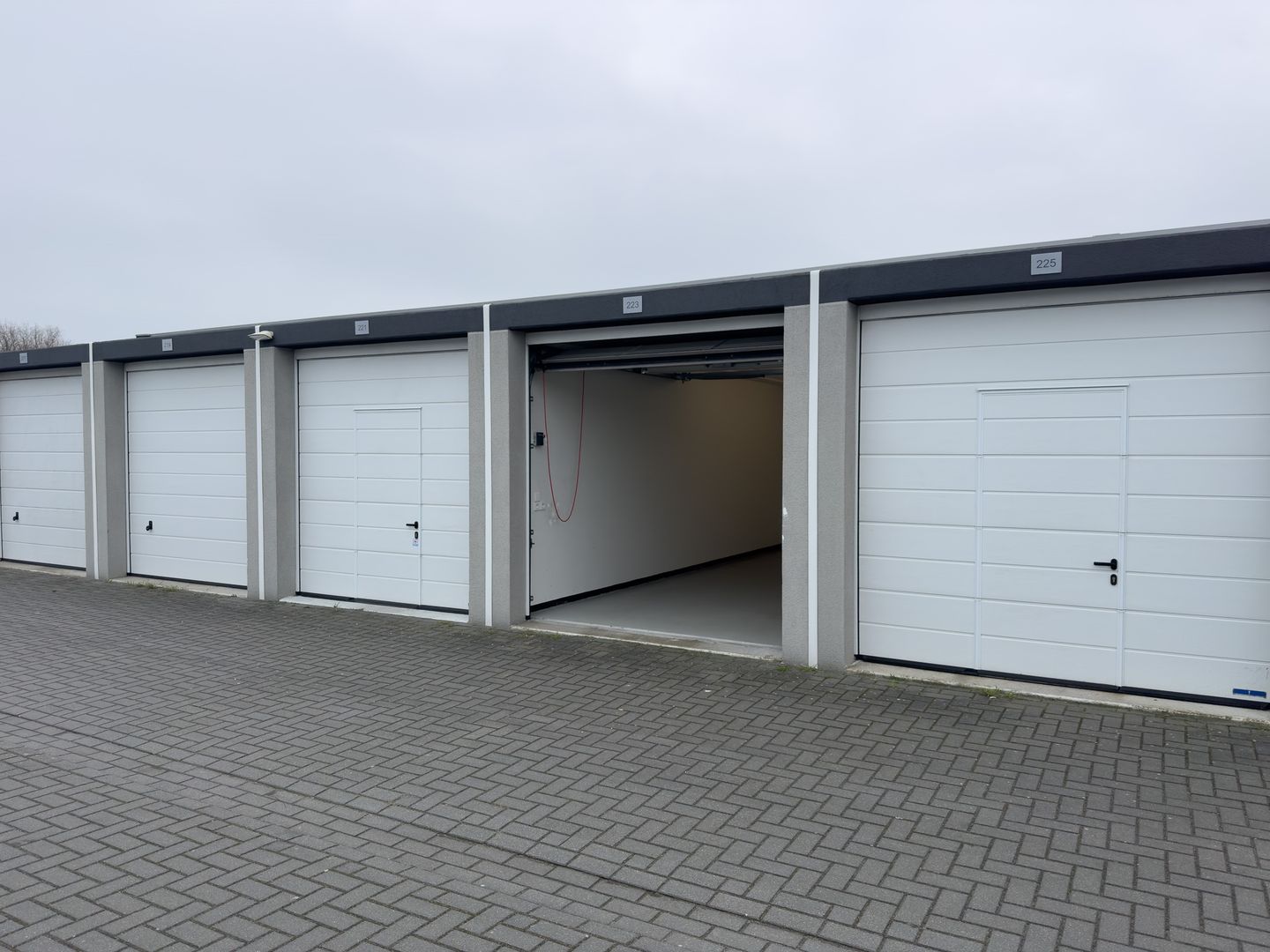 View photo 4 of Dorsvloerweg 223