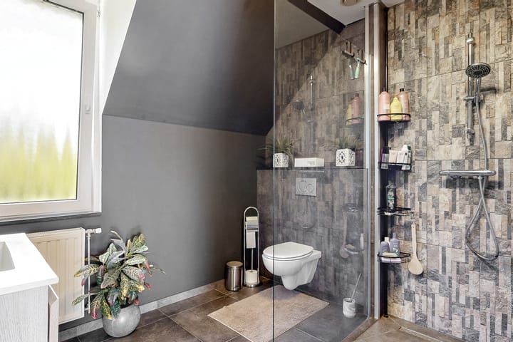 Foto 19 van Rijksweg 49-A