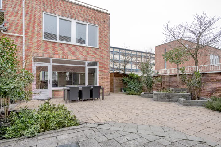 Foto 2 van Nieuwenhoornstraat 146