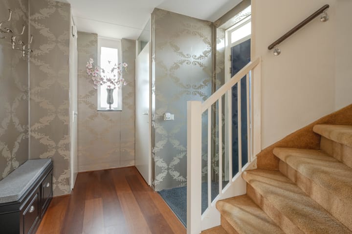 Foto 15 van Nieuwenhoornstraat 146