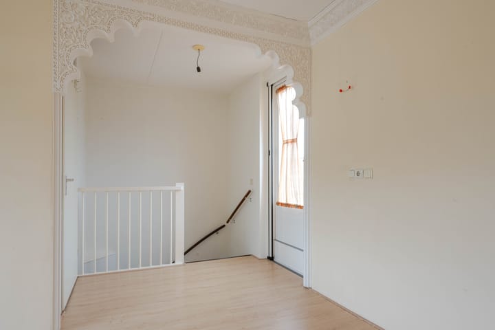 Foto 29 van Nieuwenhoornstraat 146