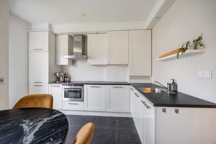 Foto 3 van Graaf Engelbertlaan 15-C