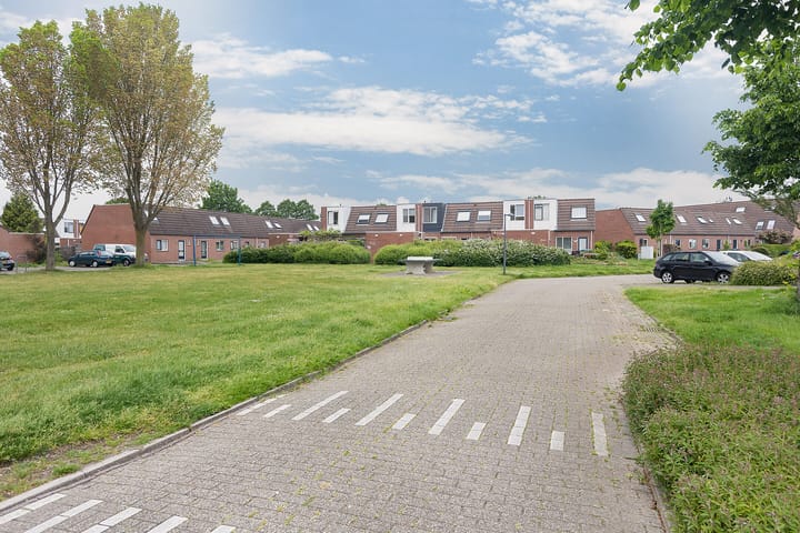 Photo 2 of Trekker 2