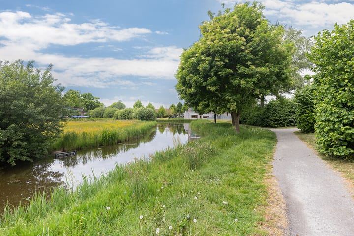 Photo 3 of Trekker 2