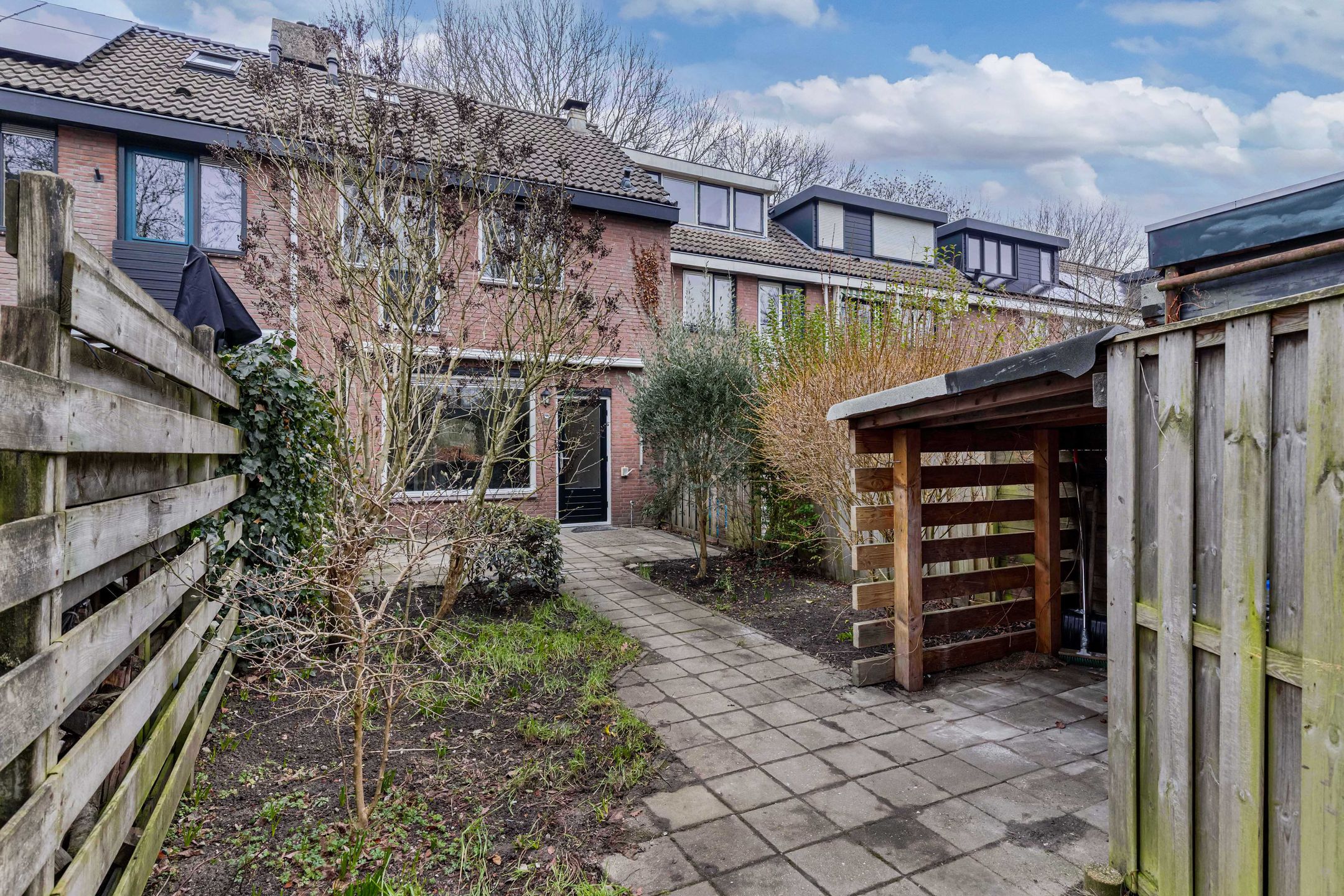 Foto 21 van Poolvos 47