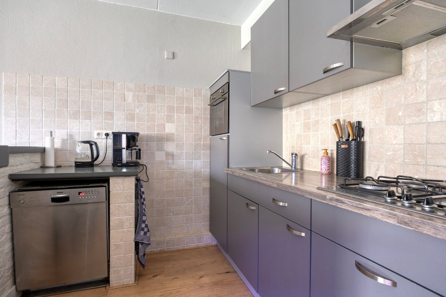 Foto 14 van Molenstraat 223