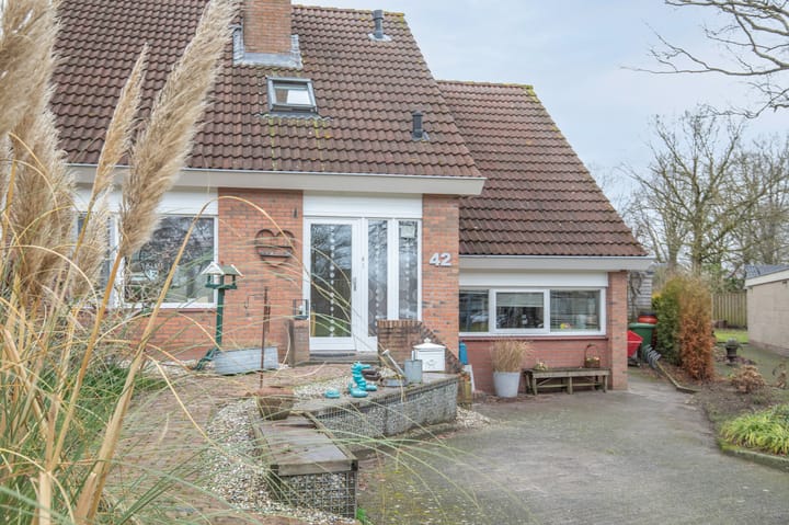 Photo 9 of Margrietstraat 42