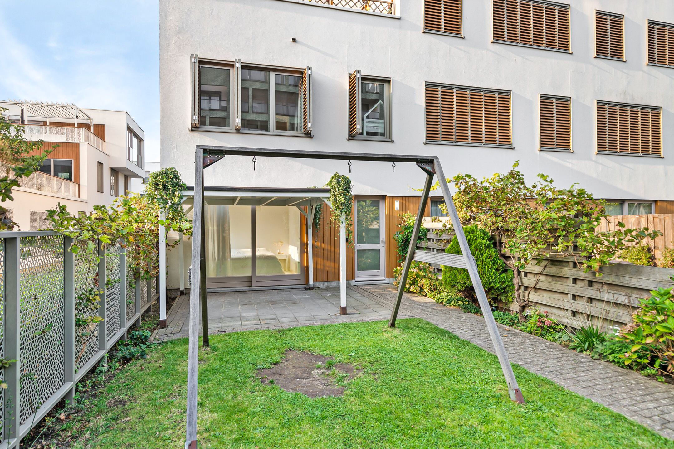 Photo 30 of Wolbrantskerkweg 125