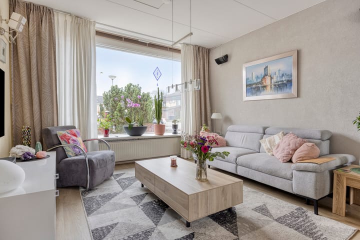 Photo 3 of Acaciastraat 12