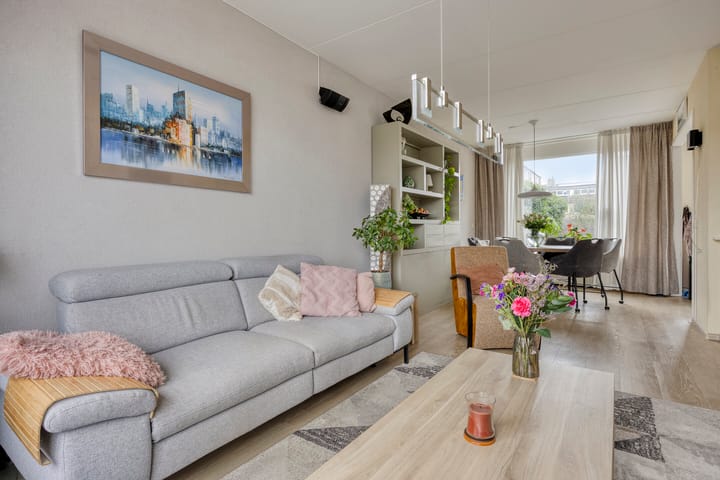 Photo 4 of Acaciastraat 12