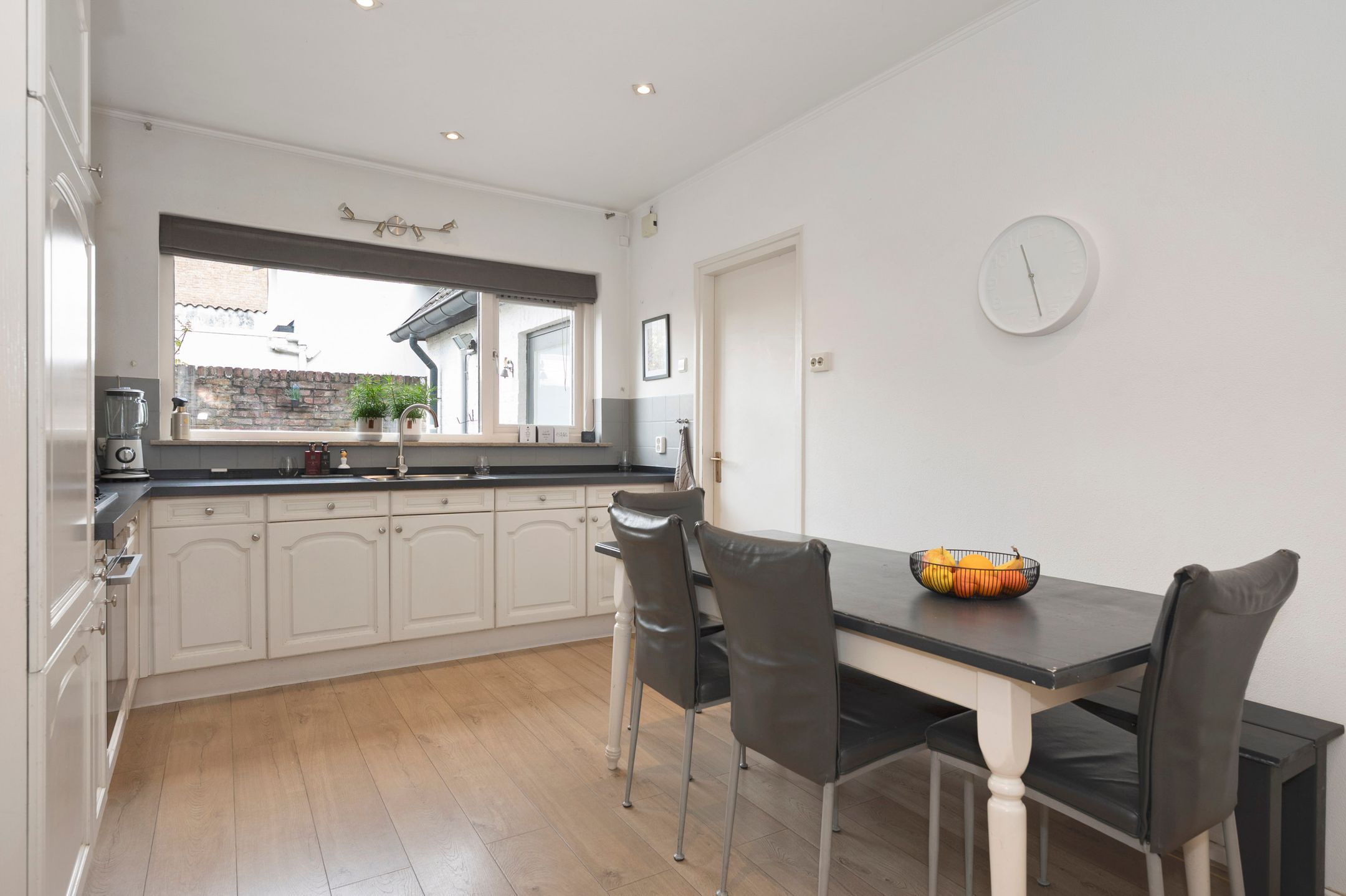 Foto 12 van Pieterstraat 12