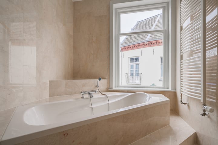 Photo 40 of Oudste Poortstraat 4