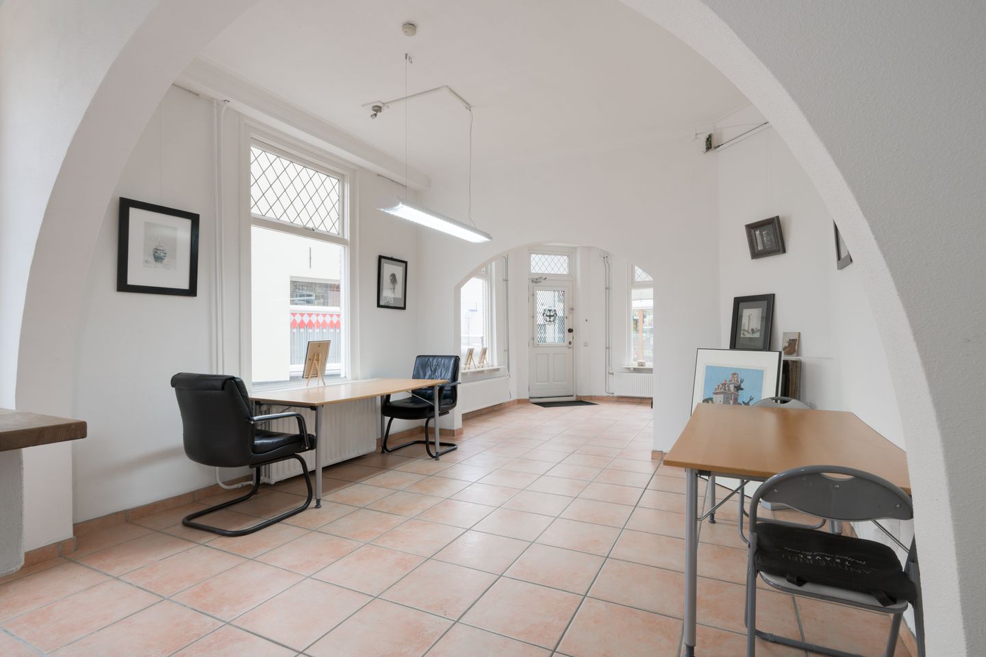 Bekijk foto 2 van Oudste Poortstraat 4