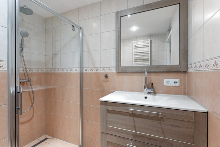 Foto 4 van Middenhof 124