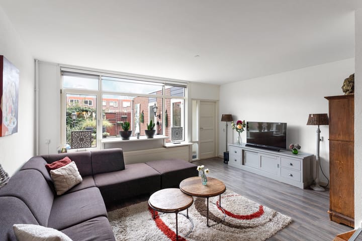 Foto 2 van Middenhof 124