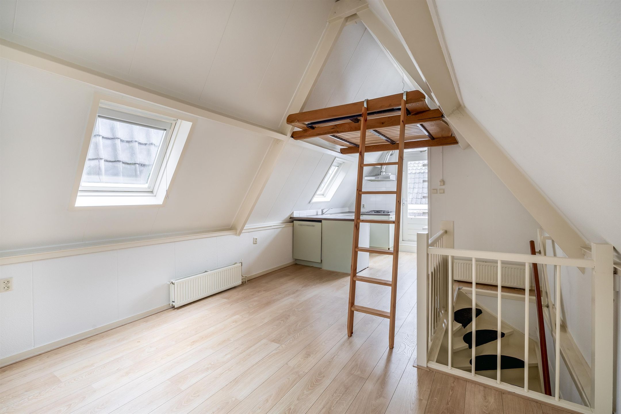 Photo 21 of Middelstegracht 19