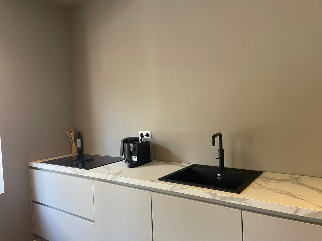 Foto 7 van Aalsmeerweg 20-2