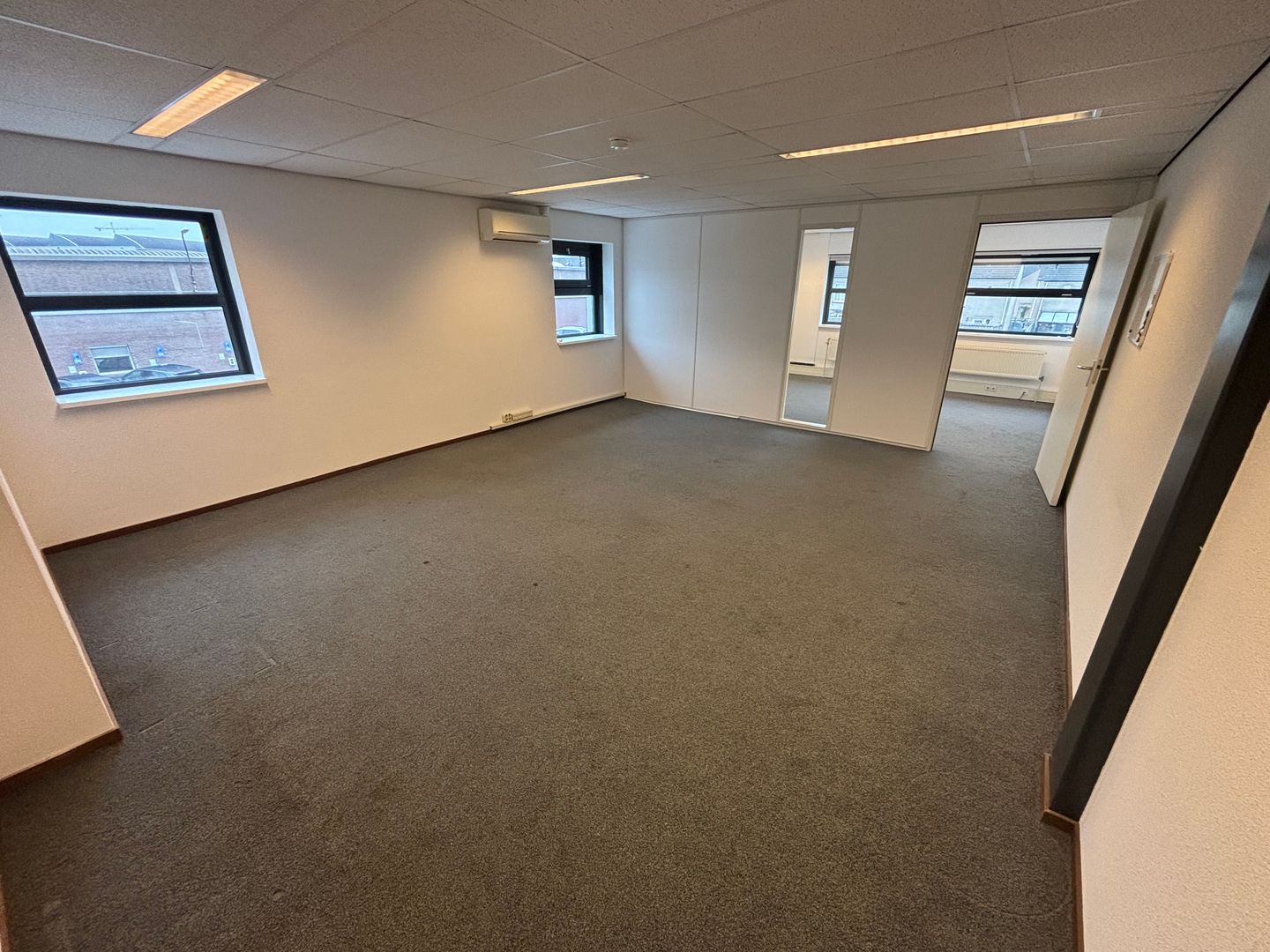 View photo 1 of Groenestraat 294