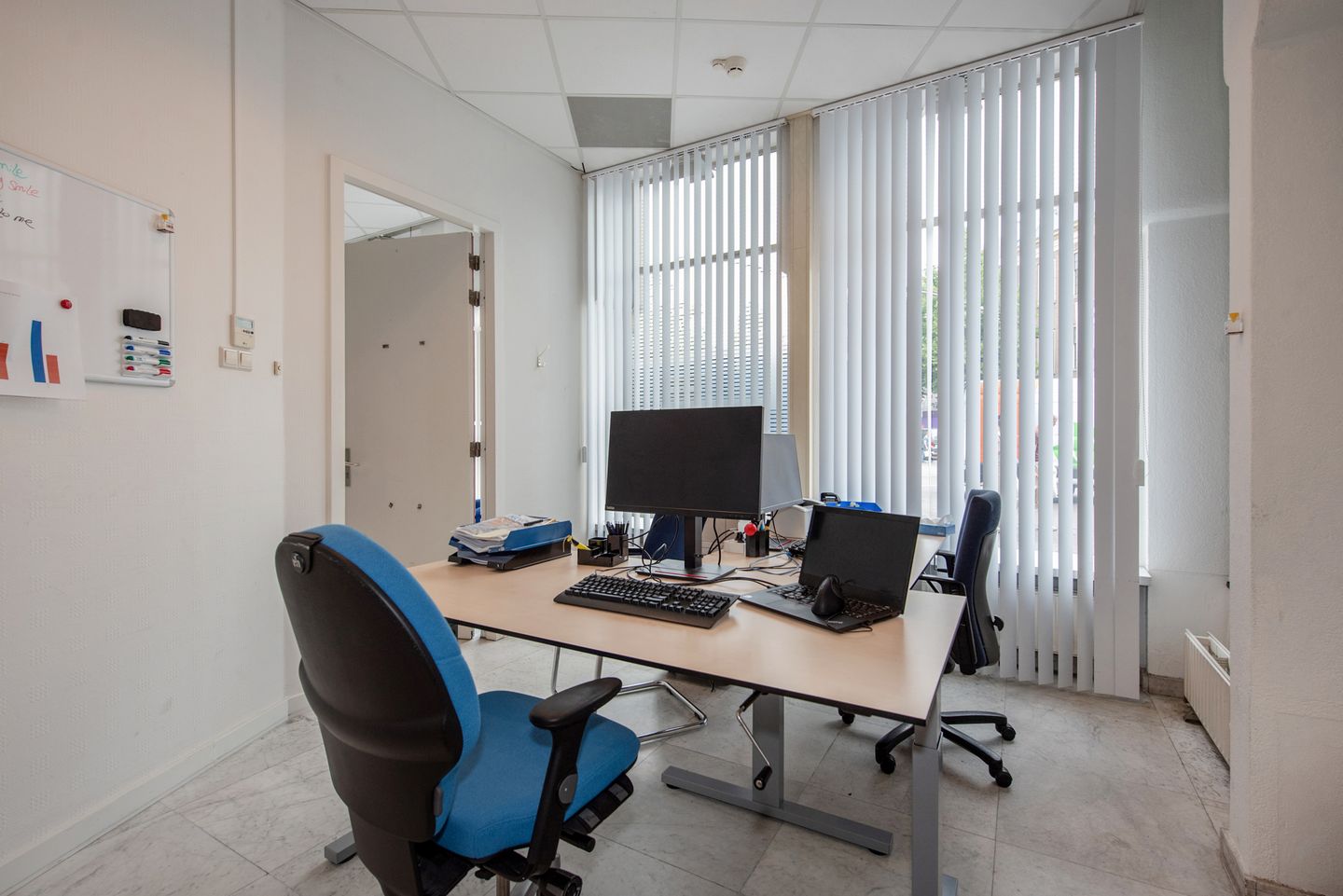 View photo 5 of Hofweg 9