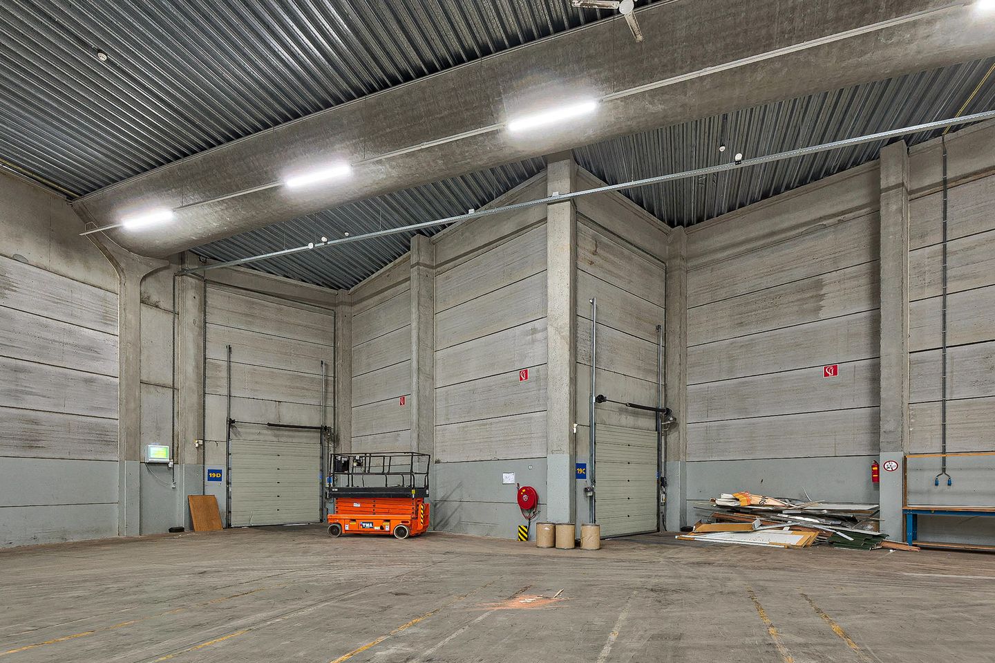 Bekijk foto 2 van Latexweg 7