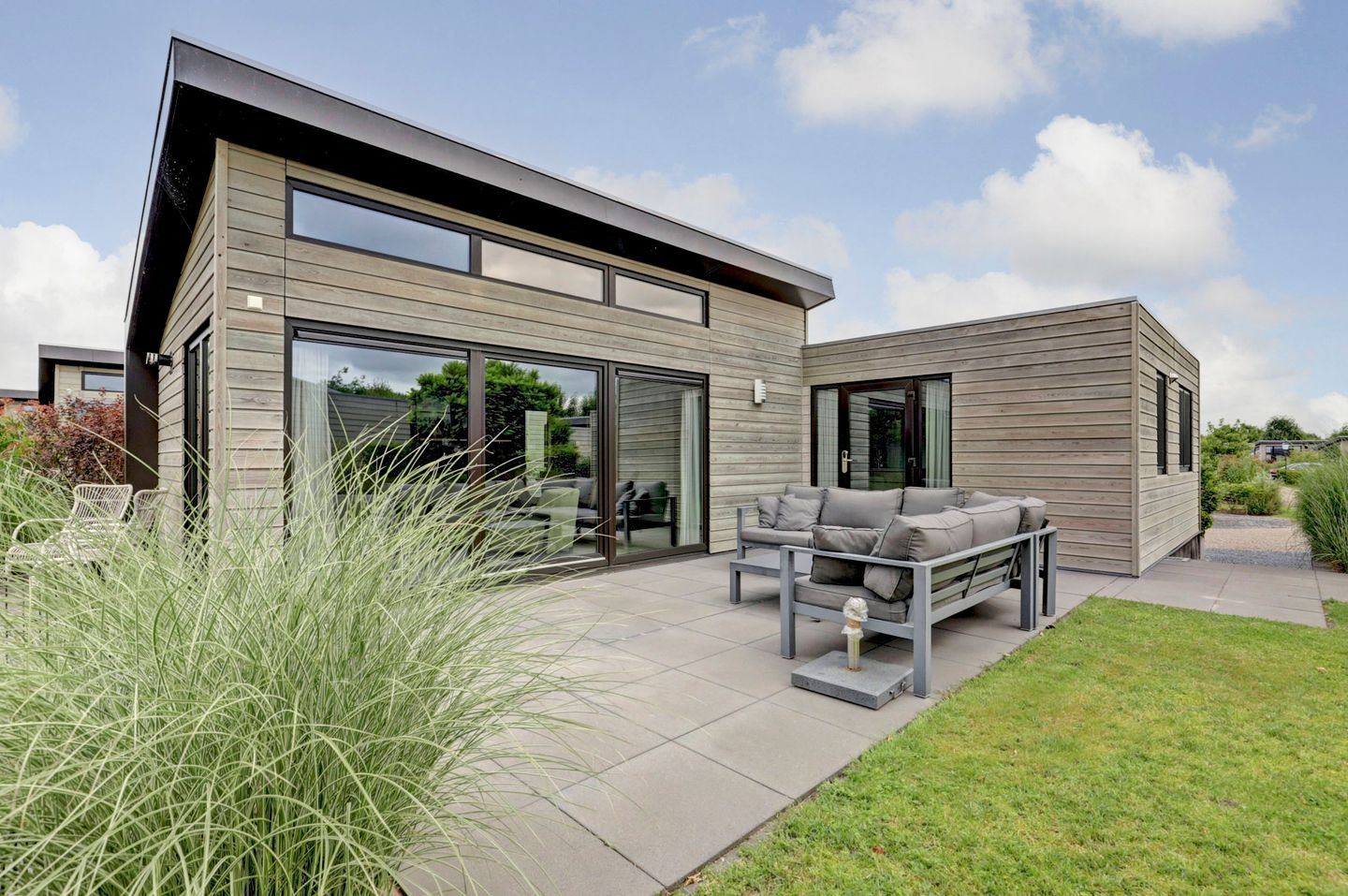 Foto 1 van Randmeerweg 14-0011